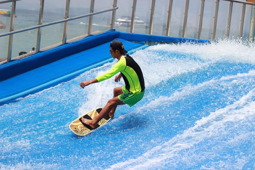 滑板沖浪